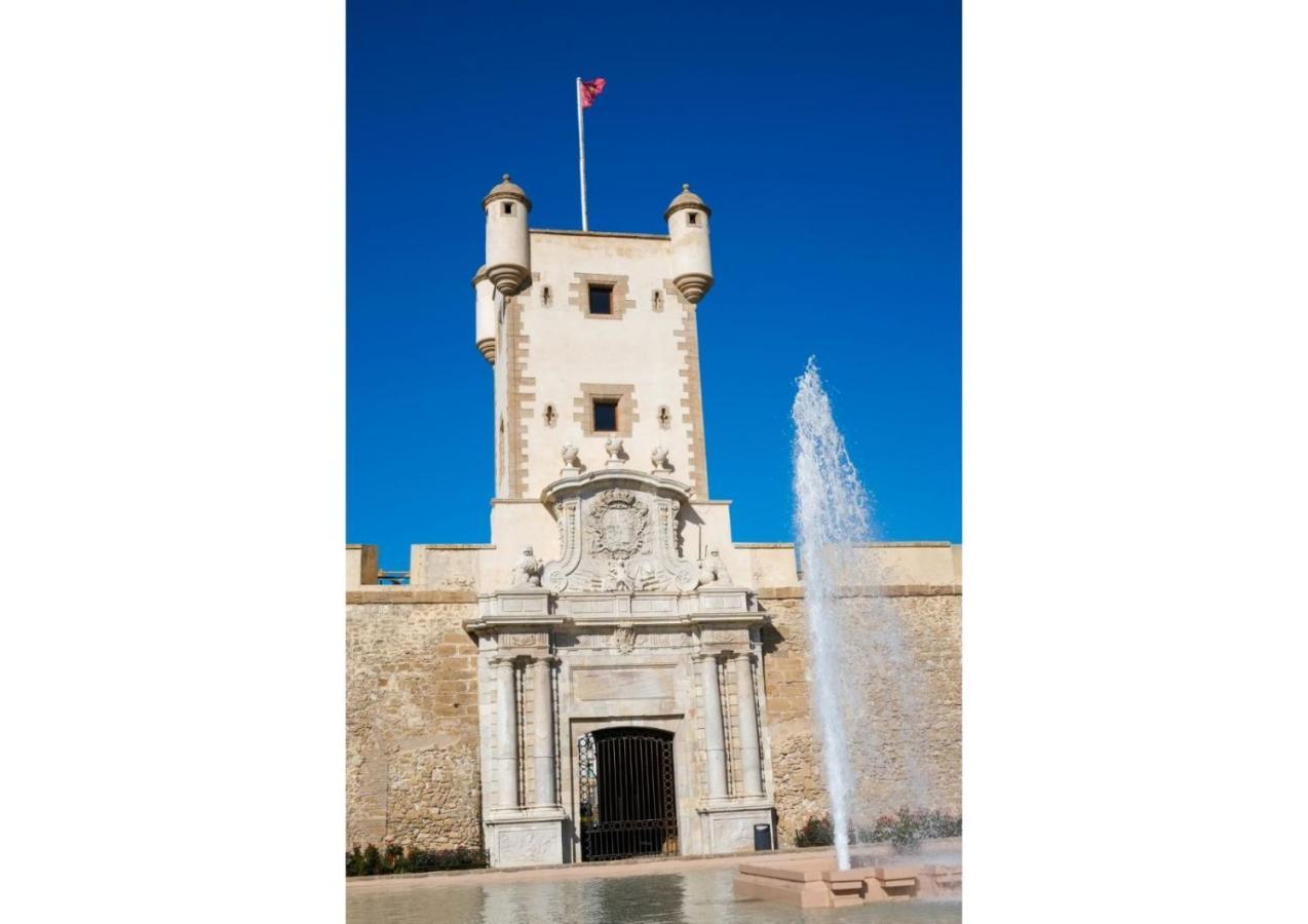 Apartamento Nebro Estrella Cádiz Buitenkant foto