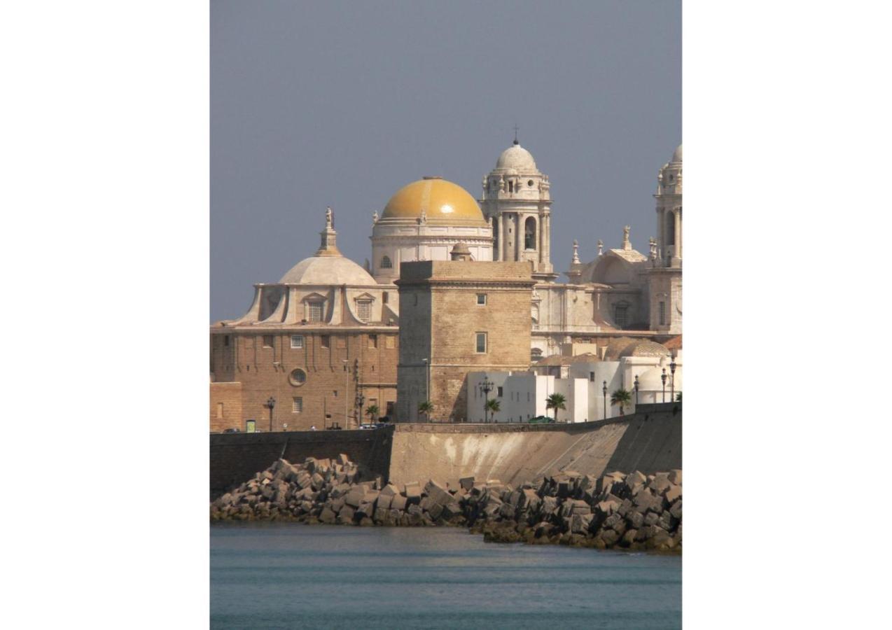 Apartamento Nebro Estrella Cádiz Buitenkant foto